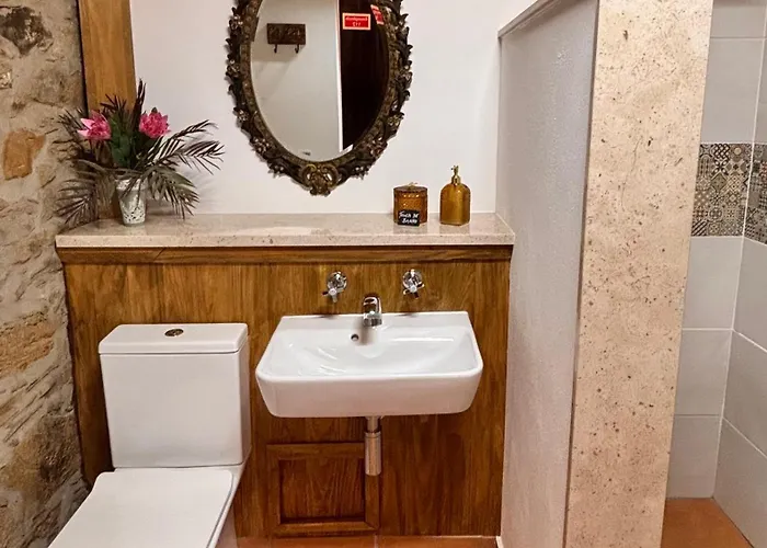 Casa Da Oliveira Bed & Breakfast